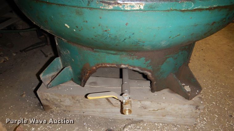 image for item JJ9359 Rol-air  air compressor