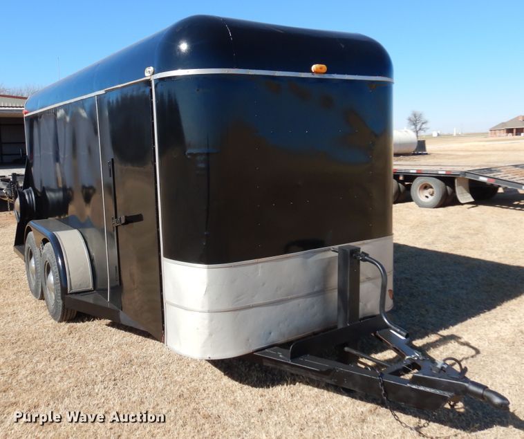 image for item JJ9673 1979 Lanes  enclosed cargo trailer