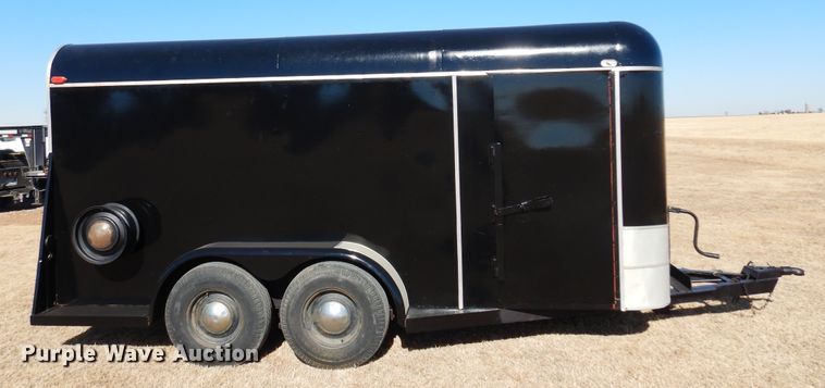 image for item JJ9673 1979 Lanes  enclosed cargo trailer