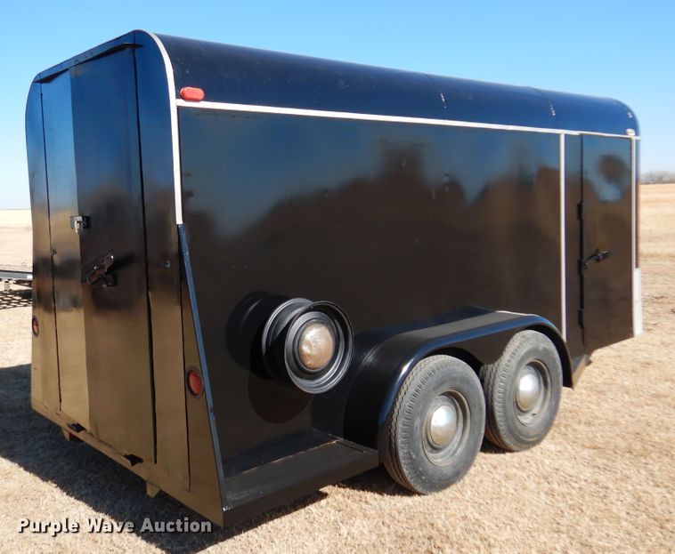image for item JJ9673 1979 Lanes  enclosed cargo trailer