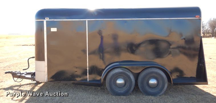 image for item JJ9673 1979 Lanes  enclosed cargo trailer