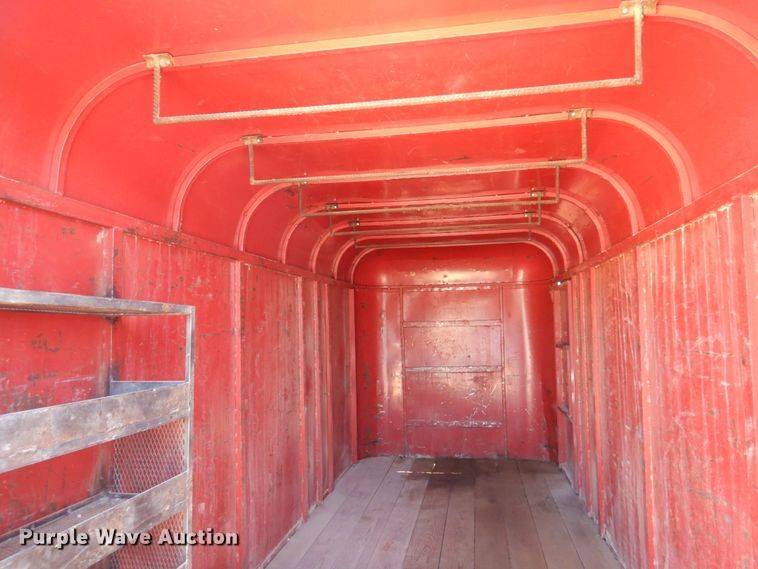 image for item JJ9673 1979 Lanes  enclosed cargo trailer