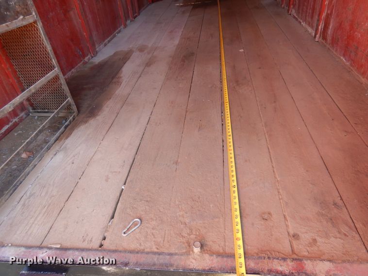 image for item JJ9673 1979 Lanes  enclosed cargo trailer