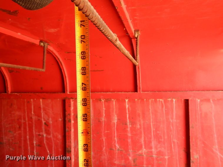 image for item JJ9673 1979 Lanes  enclosed cargo trailer