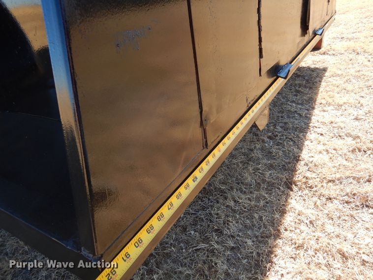 image for item JJ9673 1979 Lanes  enclosed cargo trailer