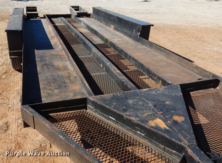 image for item JJ9675 1995 Belshe Industries  equipment trailer