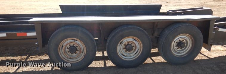 image for item JJ9675 1995 Belshe Industries  equipment trailer