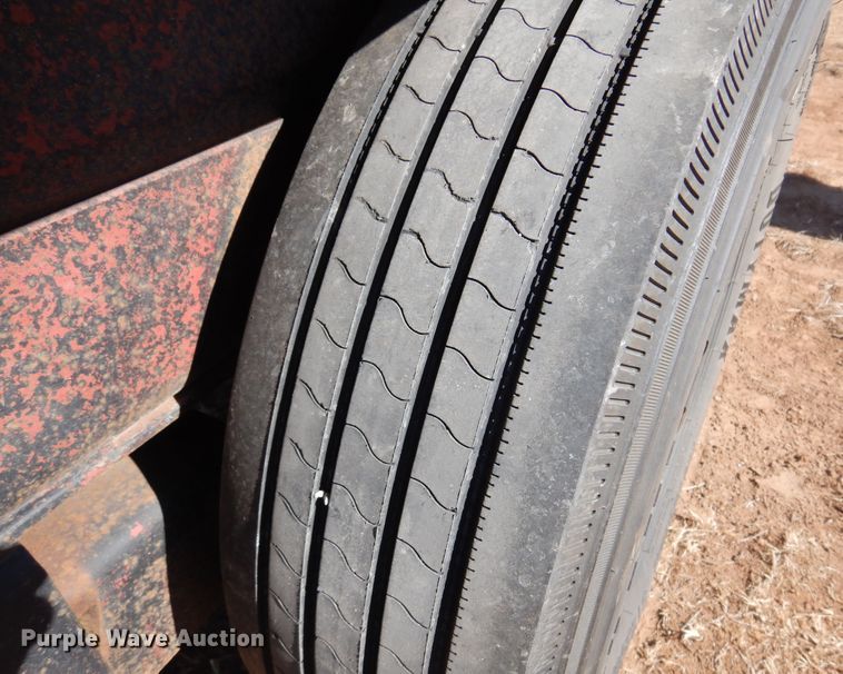 image for item JJ9675 1995 Belshe Industries  equipment trailer