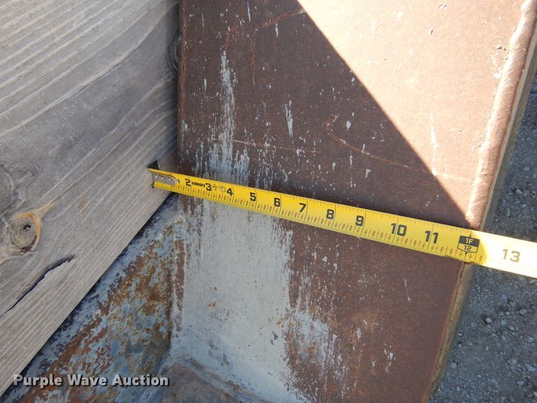 image for item JJ9677 1985 Holden  utility trailer with cement mixer