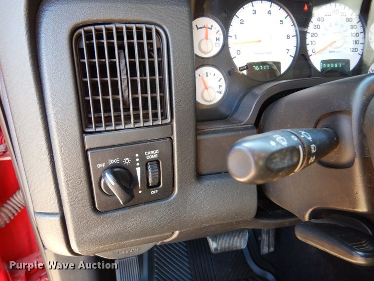 image for item JJ9686 2005 Dodge Ram 1500  pickup truck