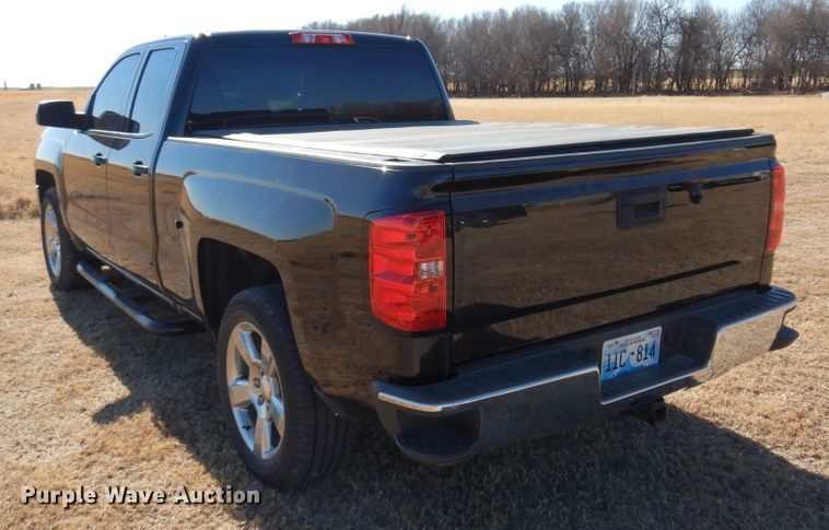 image for item JJ9687 2018 Chevrolet Silverado 1500  Double Cab pickup truck