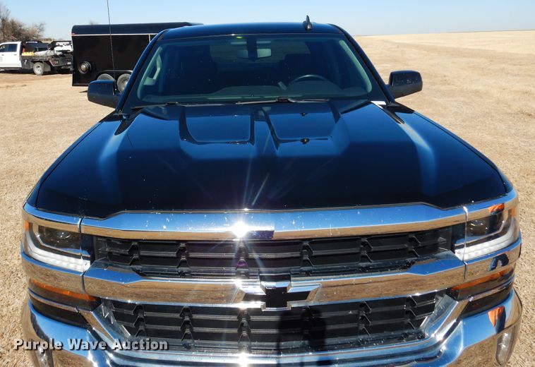 image for item JJ9687 2018 Chevrolet Silverado 1500  Double Cab pickup truck