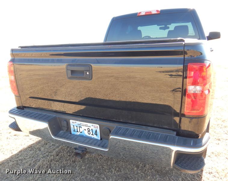 image for item JJ9687 2018 Chevrolet Silverado 1500  Double Cab pickup truck