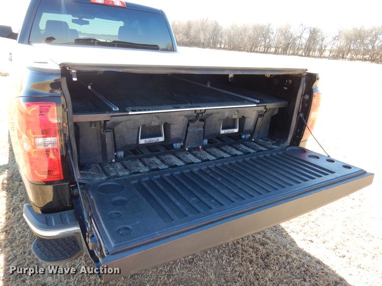 image for item JJ9687 2018 Chevrolet Silverado 1500  Double Cab pickup truck