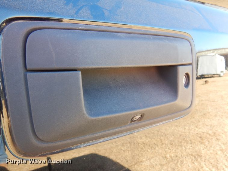 image for item JJ9687 2018 Chevrolet Silverado 1500  Double Cab pickup truck