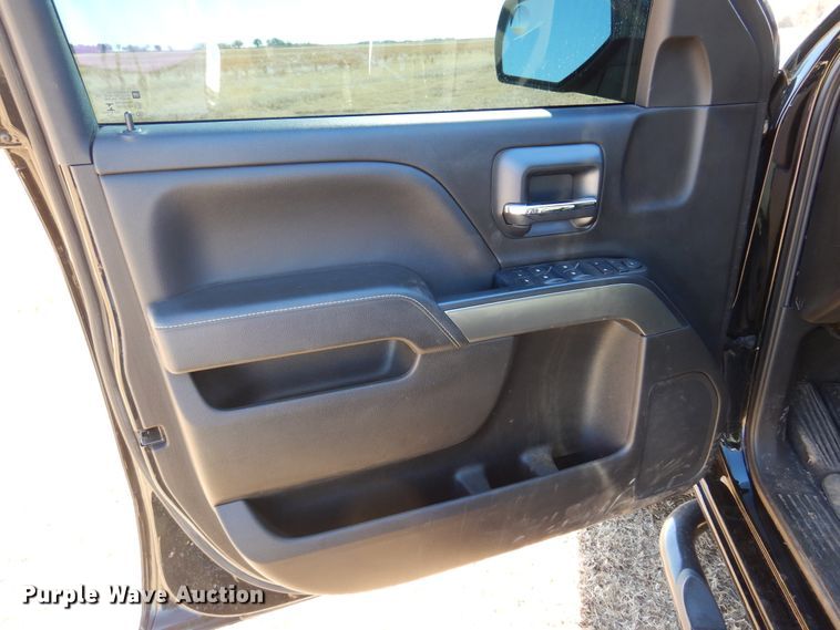 image for item JJ9687 2018 Chevrolet Silverado 1500  Double Cab pickup truck