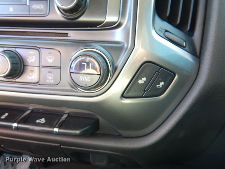 image for item JJ9687 2018 Chevrolet Silverado 1500  Double Cab pickup truck