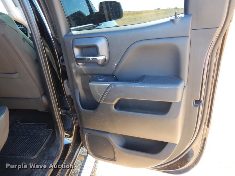 image for item JJ9687 2018 Chevrolet Silverado 1500  Double Cab pickup truck