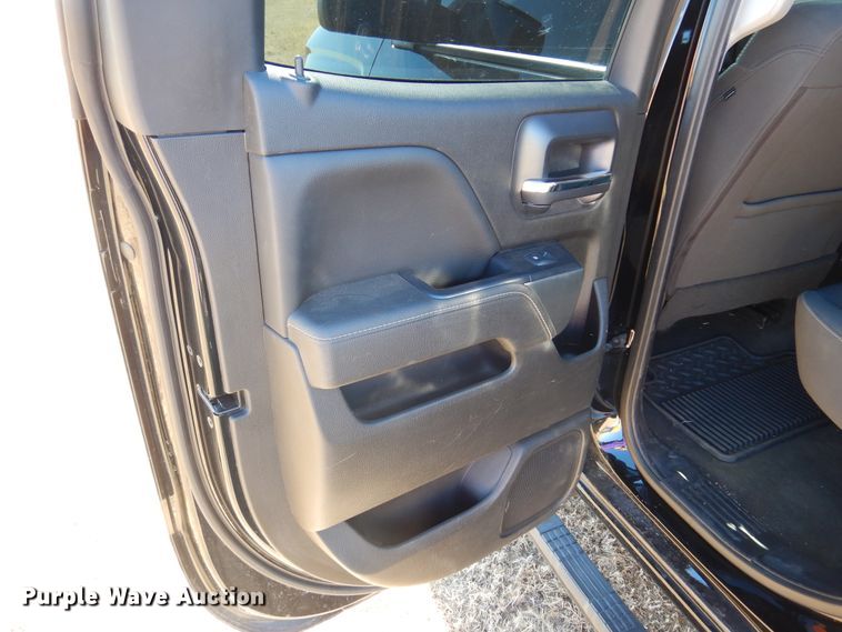 image for item JJ9687 2018 Chevrolet Silverado 1500  Double Cab pickup truck