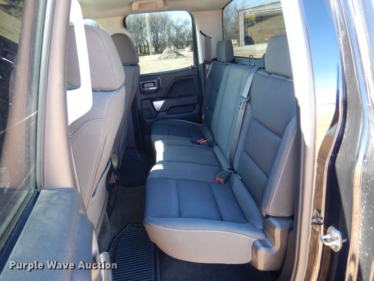 image for item JJ9687 2018 Chevrolet Silverado 1500  Double Cab pickup truck