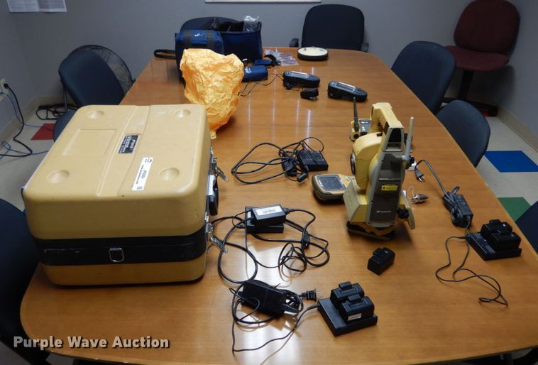 image for item JK9804 Surveying/mapping equipment