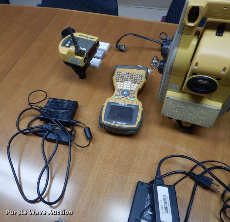 image for item JK9804 Surveying/mapping equipment