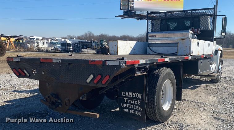 image for item JN9173 2012 International DuraStar 4400  flatbed truck