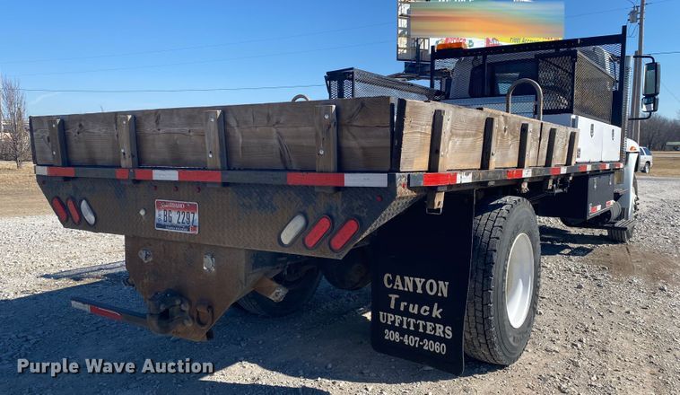 image for item JN9175 2010 International 4300  flatbed truck