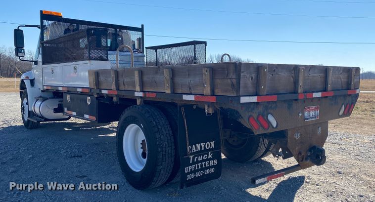 image for item JN9175 2010 International 4300  flatbed truck