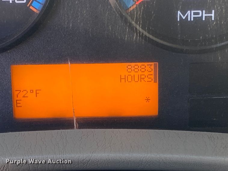 image for item JN9175 2010 International 4300  flatbed truck