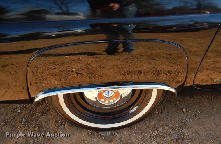 image for item JS9710 1955 Ford Thunderbird