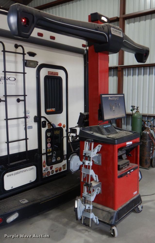 image for item JS9742 Hunter Engineering ProAlign 2  alignment machine