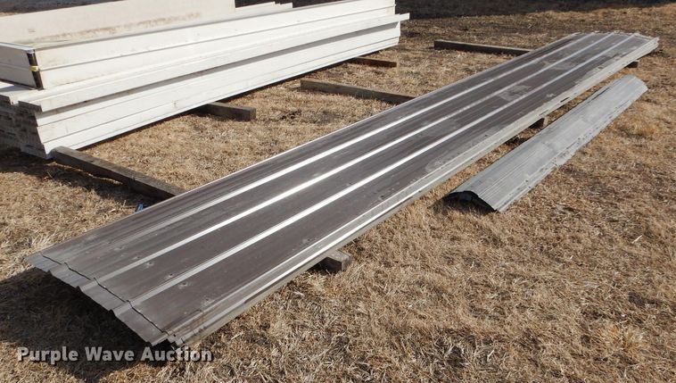 image for item JX9206 Approximately 50 sheets of metal siding/roofing