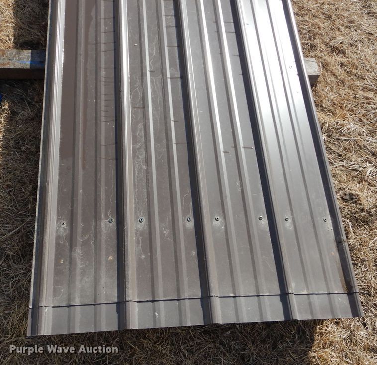 image for item JX9206 Approximately 50 sheets of metal siding/roofing