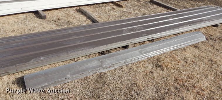 image for item JX9206 Approximately 50 sheets of metal siding/roofing