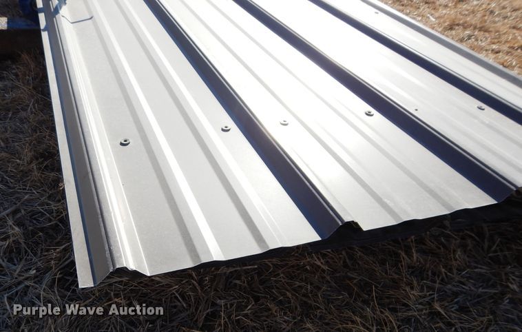 image for item JX9206 Approximately 50 sheets of metal siding/roofing