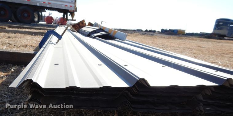 image for item JX9206 Approximately 50 sheets of metal siding/roofing