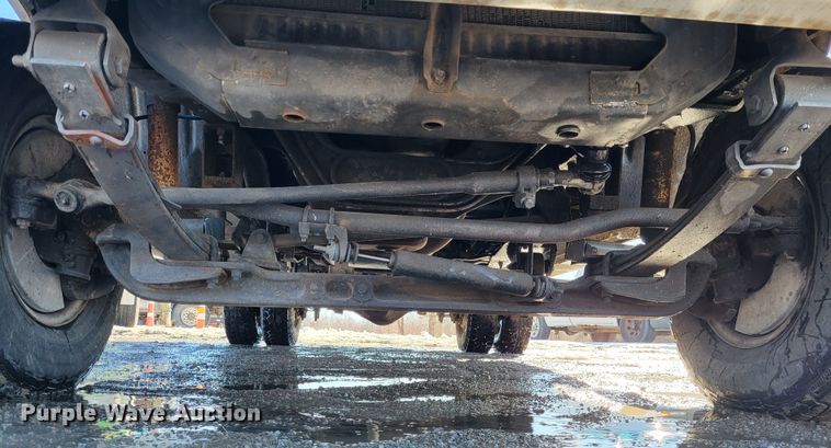 image for item KH9762 1992 Ford F450 Super Duty  utility / service truck