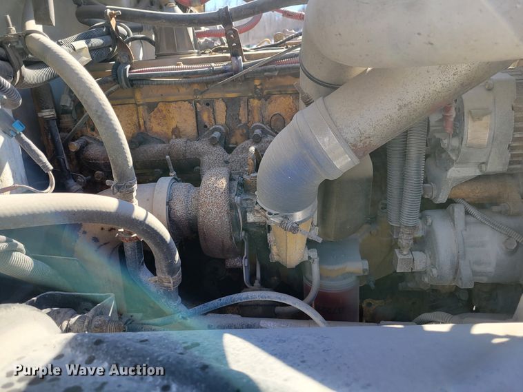 image for item KH9763 2003 Freightliner FL70  box truck