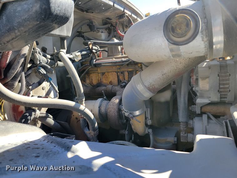 image for item KH9763 2003 Freightliner FL70  box truck