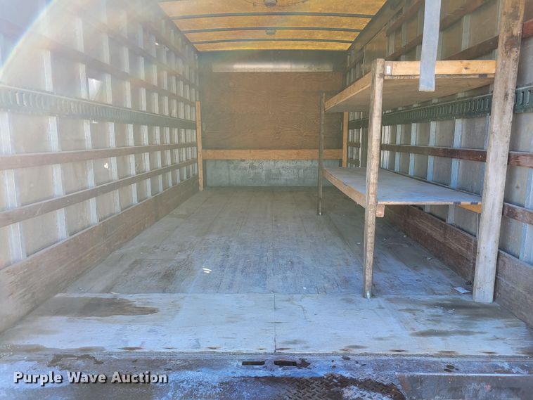 image for item KH9763 2003 Freightliner FL70  box truck