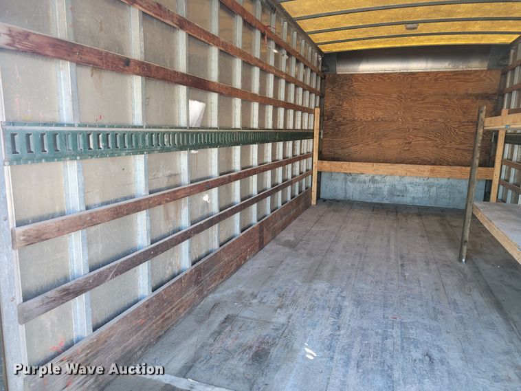 image for item KH9763 2003 Freightliner FL70  box truck