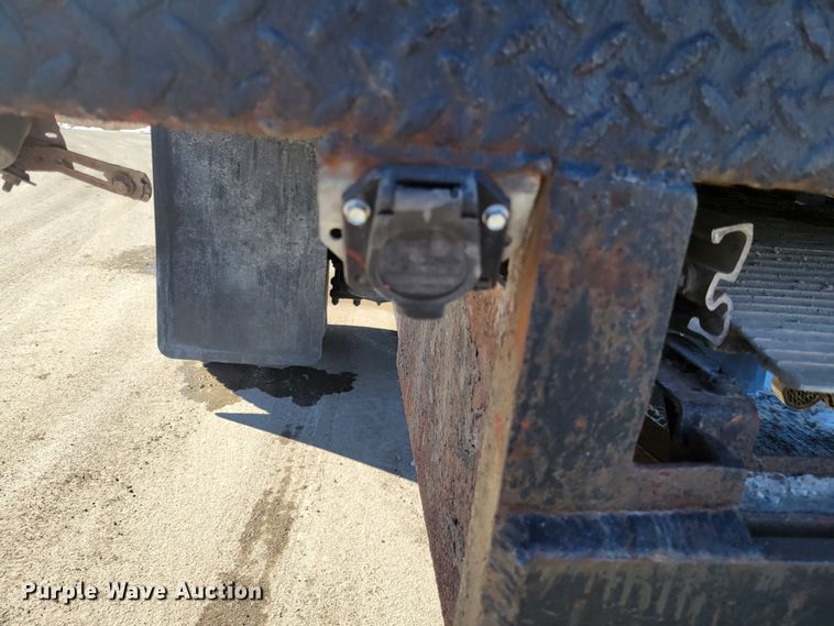 image for item KH9763 2003 Freightliner FL70  box truck