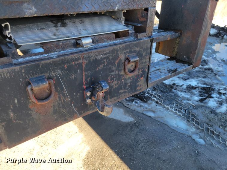 image for item KH9763 2003 Freightliner FL70  box truck