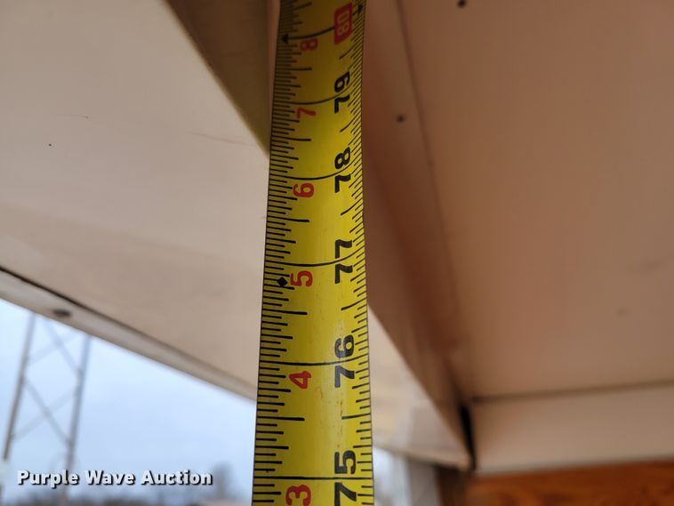 image for item KH9769 2002 Haulmark RT85X32WT3  enclosed cargo trailer