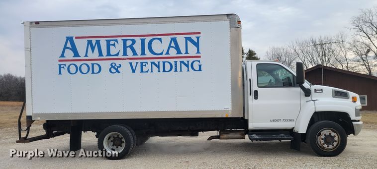 image for item KH9773 2007 GMC C4500  box truck
