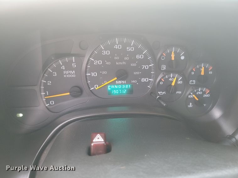 image for item KH9773 2007 GMC C4500  box truck