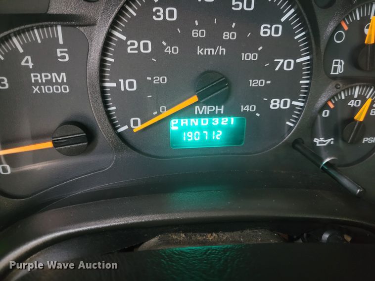 image for item KH9773 2007 GMC C4500  box truck