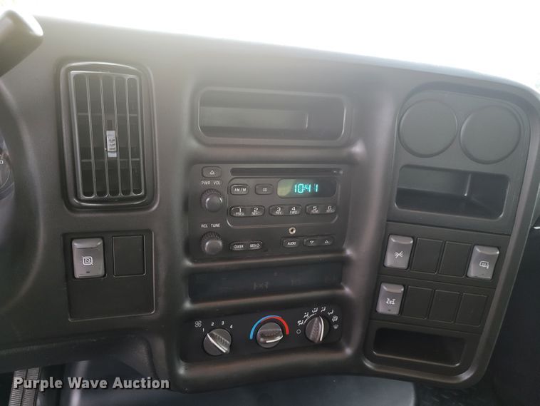 image for item KH9773 2007 GMC C4500  box truck