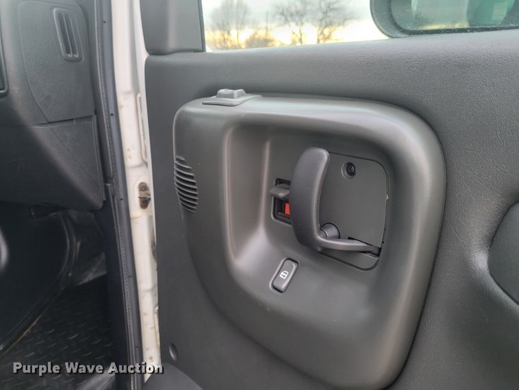 image for item KH9773 2007 GMC C4500  box truck